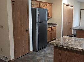 4017 5 Mile Rd, Racine, Wi 53402 in Racine, WI (Photo 2 of 5)