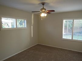 4 Beds 2 Baths 1,437 Sqft in Northridge, CA (Photo 2 of 9)
