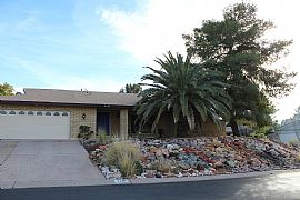 3137 E Ocotilla Ln, Phoenix, Az 85028 in Phoenix, AZ