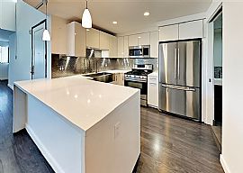 Modern 2 Bedroom in Prime Location in Little Italy with Balcony in San Diego, CA (Photo 3 of 8)