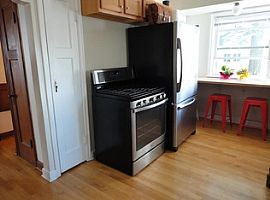 3918 S 1st Pl Milwaukee, Wi 53207 in Milwaukee, WI (Photo 5 of 8)