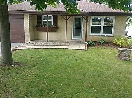 W186s7715 Lincoln Dr, Muskego, Wi 53150 in Muskego, WI