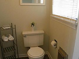 Convenient Location, Nice Single Level Home with Garage in Chattanooga, TN (Photo 9 of 9)