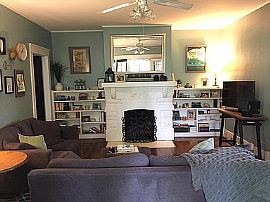 Great Space in a Great Neighborhood Close to I-24 and I-440.  in Nashville, TN (Photo 2 of 7)