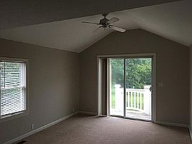 3 Bedroom, 2 Bathroom Ranch Style Home Located in Stratham Nh.  in Stratham, NH (Photo 5 of 6)