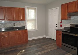 Charming Condo For Rent  in Morrisville, PA (Photo 4 of 4)