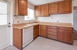 3 in Los Angeles, CA (Photo 6 of 6)