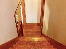 $1,000/mo3 Bd1 Ba2,000 Sqft 6217 Franklin Blvd # 1, Cleveland,  in Cleveland, OH (Photo 12 of 12)