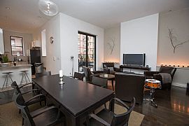 Wonderful Duplex in The Heart of Sugar Hill in Manhattan, NY (Photo 3 of 5)