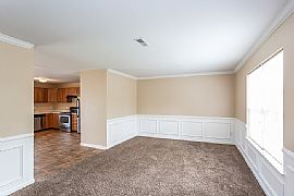 $1,000/mo4 Bd2.5 Ba3,356 Sqft 2354 Bremhaven Ct, Indianapolis,  in Indianapolis, IN (Photo 2 of 8)