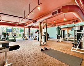 Capri on Camelback in Phoenix, AZ (Photo 10 of 10)