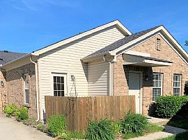 581 Goldon Trophy Trl, Lexington in Lexington, KY