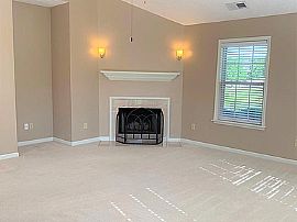 581 Goldon Trophy Trl, Lexington in Lexington, KY (Photo 2 of 7)