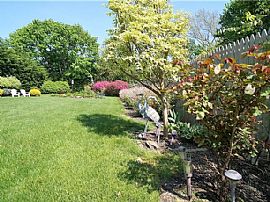 29 Fenner Ave, Newport, Ri 02840 in Newport, RI (Photo 4 of 9)