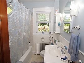 29 Fenner Ave, Newport, Ri 02840 in Newport, RI (Photo 6 of 9)