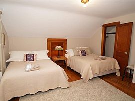 29 Fenner Ave, Newport, Ri 02840 in Newport, RI (Photo 9 of 9)