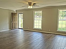 5300 Whitesburg Dr Se, Huntsville, Al 35802 in Huntsville, AL (Photo 3 of 5)