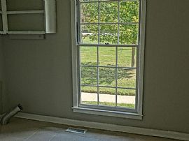 5300 Whitesburg Dr Se, Huntsville, Al 35802 in Huntsville, AL (Photo 4 of 5)