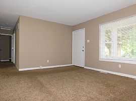 12543 Missouri Bottom Rd, Hazelwood, Mo  in Hazelwood, MO (Photo 7 of 9)