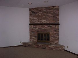 $850/mo4 Bd4 Ba2,500 Sqft 373 Cambridge Dr Ne, Cedar Rapids,  in Cedar Rapids, IA (Photo 5 of 8)