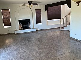 11461 N Eagle Peak Dr in Oro Valley, AZ (Photo 4 of 11)