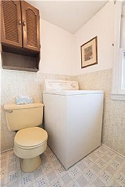 3beds For Rent  in Stratford, CT (Photo 4 of 6)