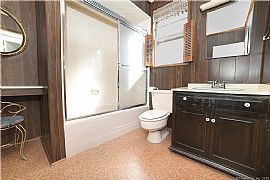 3beds For Rent  in Stratford, CT (Photo 5 of 6)