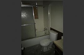 Monthly Rent $500 Available For Rent Spacious 3 Bedroom and 2 B in Midwest City, OK (Photo 3 of 7)