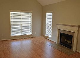 137 Spring St, Calera, Al 35040 in Calera, AL (Photo 6 of 7)