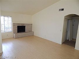 1529 Evening Shade Cir, Las Vegas, Nv 89119 in Las Vegas, NV (Photo 2 of 5)