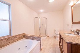 523 Green Bay Rd, Thiensville, Wi 53092 in Thiensville, WI (Photo 2 of 4)