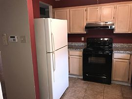 102 Cheveries Cir  Milton Elem and Southside Hs Districts in Lafayette, LA (Photo 6 of 11)