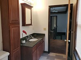 43 Cross St, Nashua, Nh 03064 Completely Renovated 4 Bedroom in Nashua, NH (Photo 3 of 5)