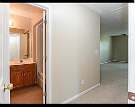 Charming 4 Bedroom and 2.5 Bathroom Home in Ozark, MO (Photo 5 of 10)