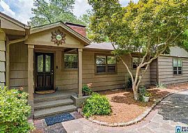 326 Overbrook Rd, Mountain Brk, Al 35213 in Birmingham, AL