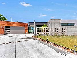 4602 E Glenrosa Ave, Phoenix, Az 85018 in Phoenix, AZ (Photo 5 of 12)