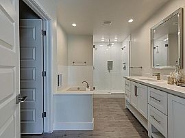 5425 E Verde Ln, Phoenix, Az 85018 in Phoenix, AZ (Photo 12 of 12)