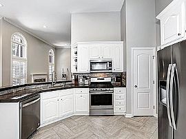 1717 Weymouth Ln Nw, Huntsville, Al 35806 in Huntsville, AL (Photo 12 of 12)