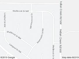 1717 Weymouth Ln Nw, Huntsville, Al 35806 in Huntsville, AL (Photo 3 of 12)