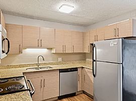 2 Bedroom Home in Cincinnati, OH (Photo 5 of 7)