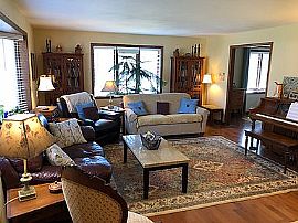 462 S Owen Dr, Madison, Wi 53711 in Madison, WI (Photo 8 of 12)