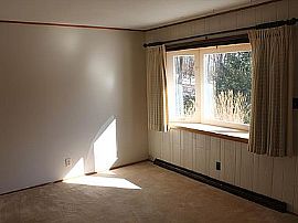 1011 Woodland Dr, Bridgeport, Wv 26330 in Bridgeport, WV (Photo 6 of 8)