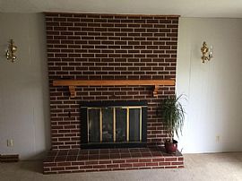 1011 Woodland Dr, Bridgeport, Wv 26330 in Bridgeport, WV (Photo 4 of 5)