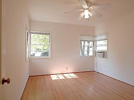 2 Bedroom House Rent  in Pasadena, CA (Photo 3 of 4)