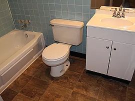 8838 E 15th St, Indianapolis in Indianapolis, IN (Photo 4 of 6)