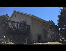 1322 Stratford Ct, Middleton, Wi 53562 in Middleton, WI (Photo 3 of 5)