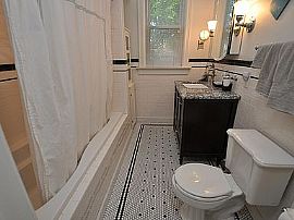 N Cambridge Ave, Milwaukee, Wi 53202 in Milwaukee, WI (Photo 4 of 7)