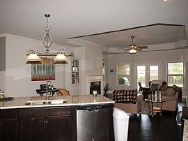 406 Bay Tree Ln Sw, Huntsville, Al 35824 in Huntsville, AL (Photo 2 of 7)