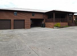 7627 Winchester Rd, New Market, Al 35761 in New Market, AL