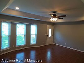 219 Ridgewood Dr, Trussville, Al 35173 in Trussville, AL (Photo 2 of 6)